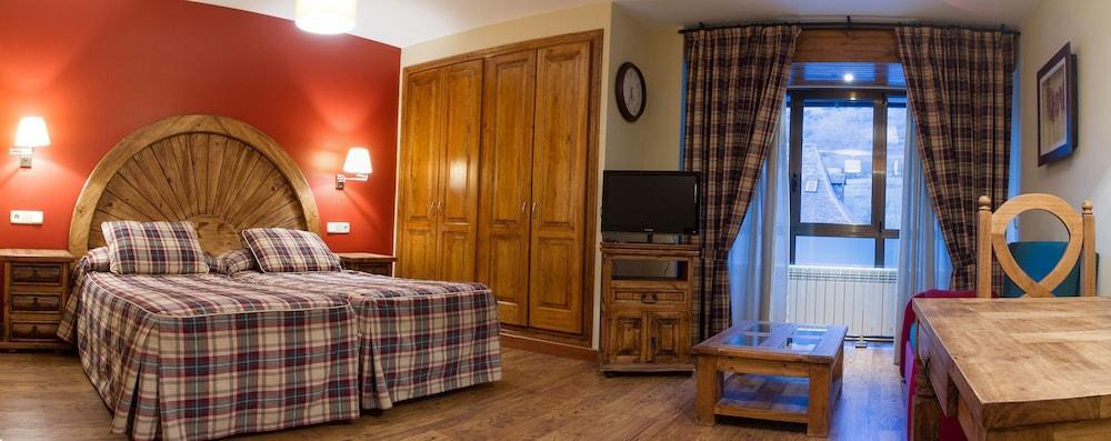 Gran Chalet Hotel & Petit Spa Viella Extérieur photo