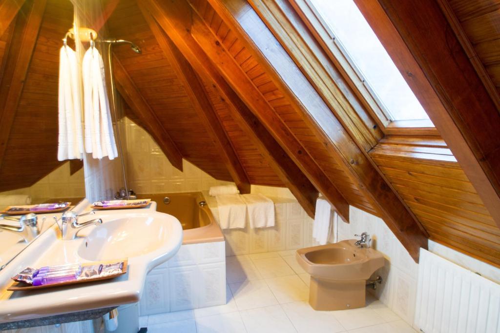 Gran Chalet Hotel & Petit Spa Viella Chambre photo